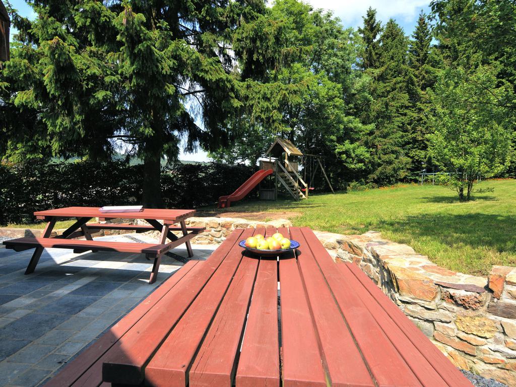 Cozy Holiday Home In Odeigne With Sauna Eksteriør bilde