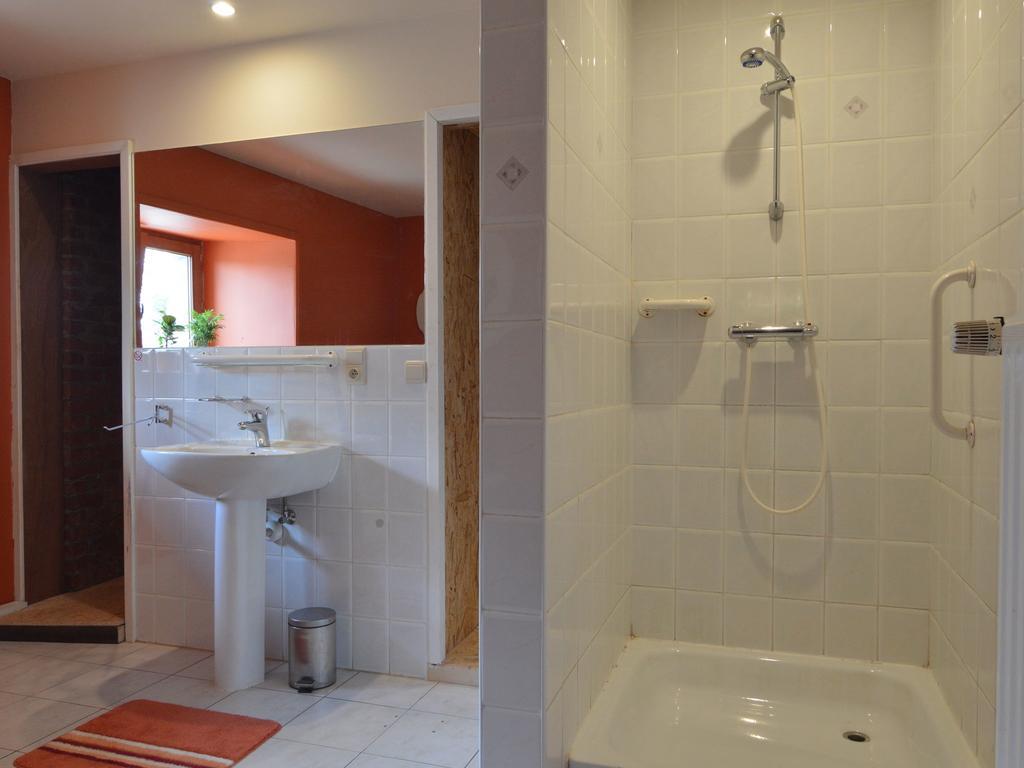 Cozy Holiday Home In Odeigne With Sauna Eksteriør bilde